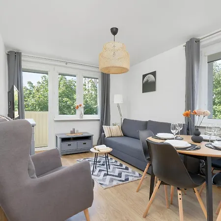 Wyjatkowy Dla 4 Osob W Gdyni By Renters * Gdynia