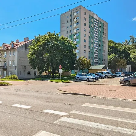 Wyjatkowy Dla 4 Osob W Gdyni By Renters Appartement